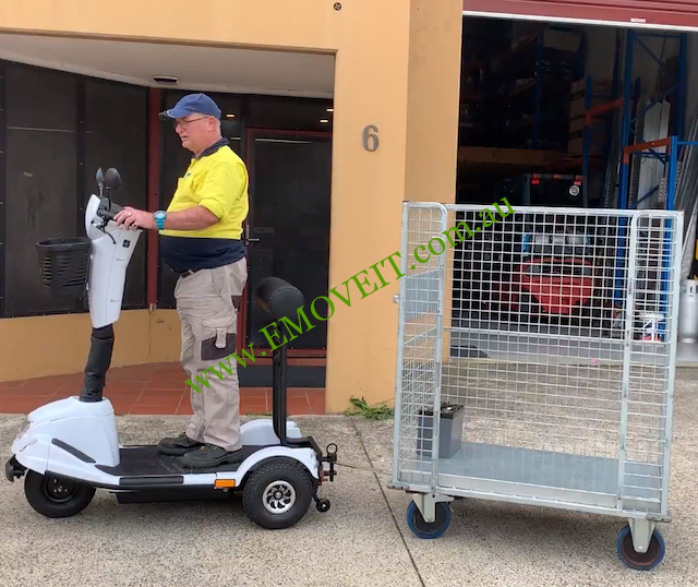 Compact Ride On Tug / Personnel Transporter - Image 4