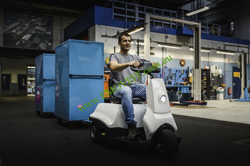 XL-T1500N Battery Electric Seat-on Tug - Image 4