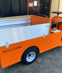 Alternative view of Mule C4-32 36 V Tow Tractor